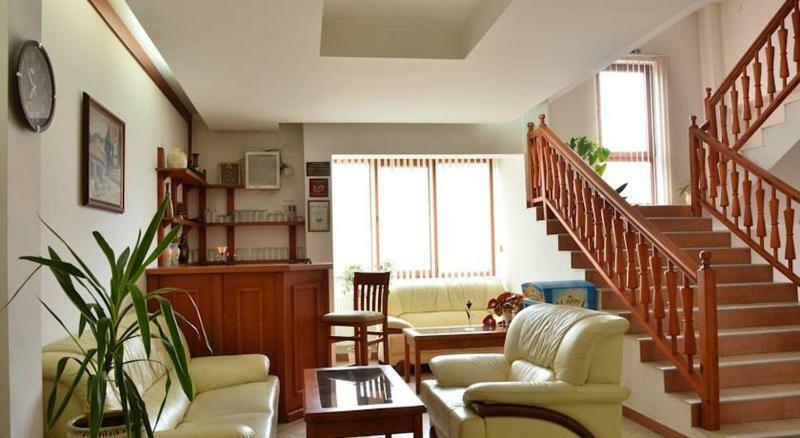 Family Hotel Nadine Банско Экстерьер фото